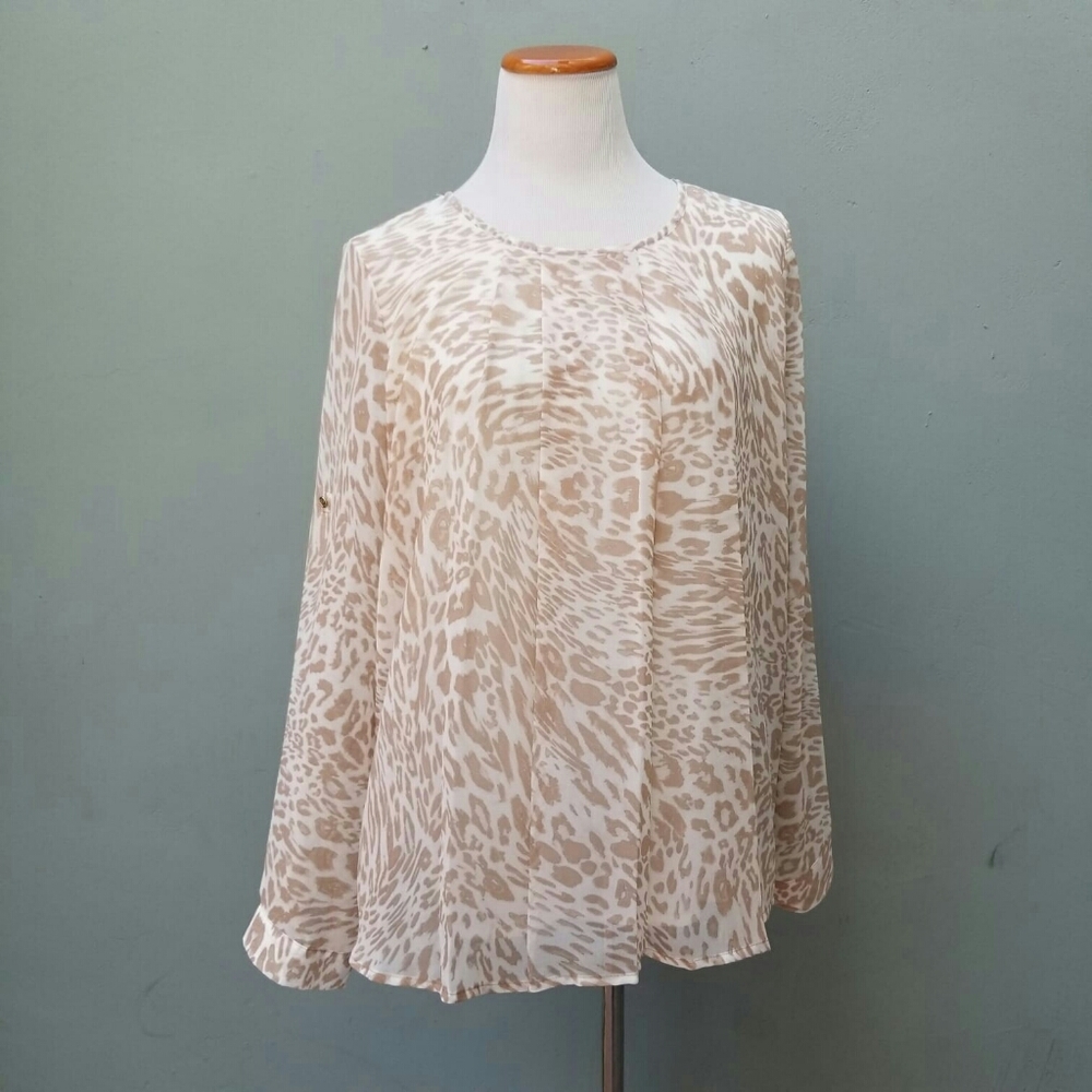 Calvin Klein Leopard Print Pleated Blouse White Medium Career Office Work